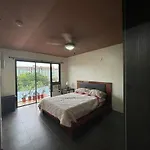 Lilo\'S Oasisresortcondo In Cebu