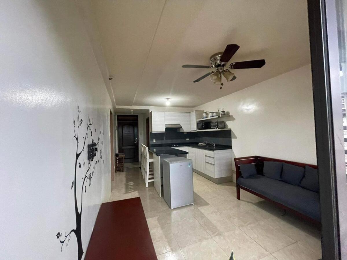 Lilo's Oasisresortcondo In *